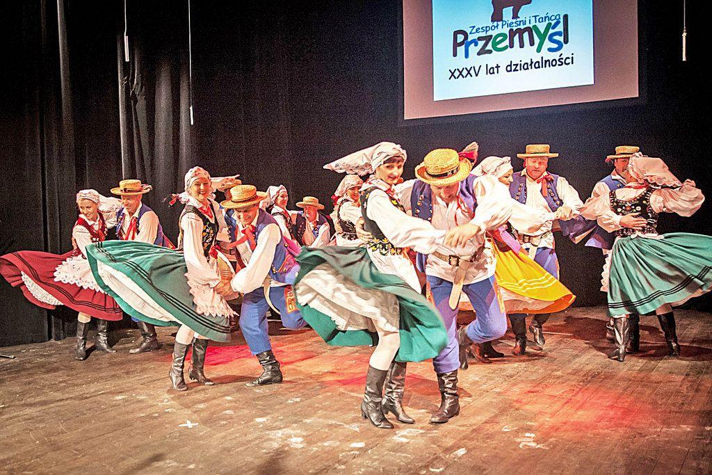 Gdzie grają i śpiewają, tam wielkie serca mają 