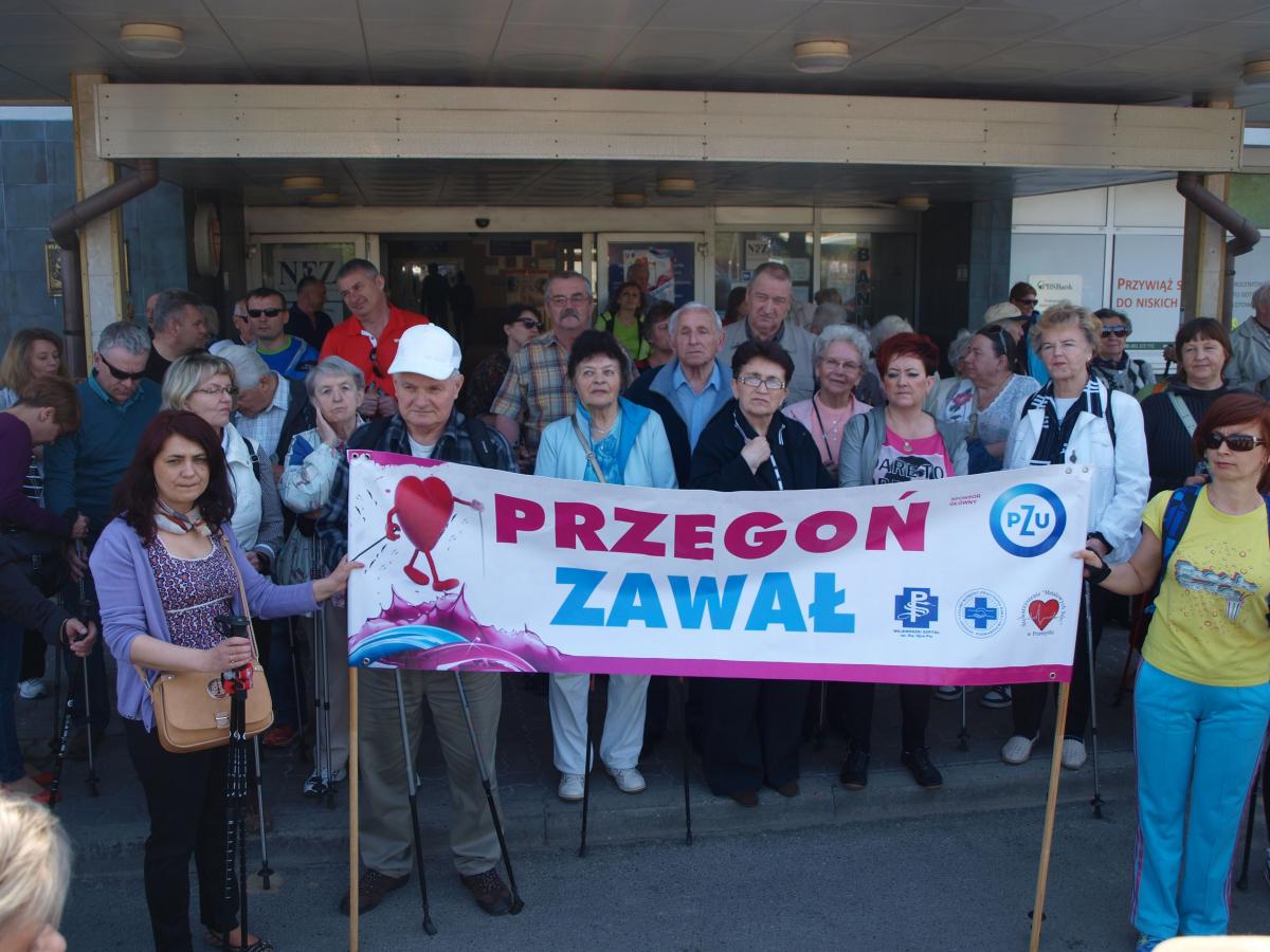 Przeganiali zawał z kijkami [galeria]