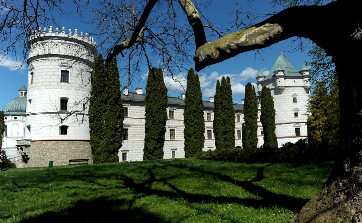 Szlakiem ogrodów, zamków i domów