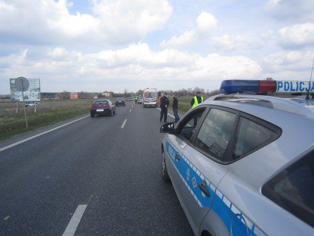 Potrącenie pieszego. Rannego przetransportowano śmigłowcem do szpitala