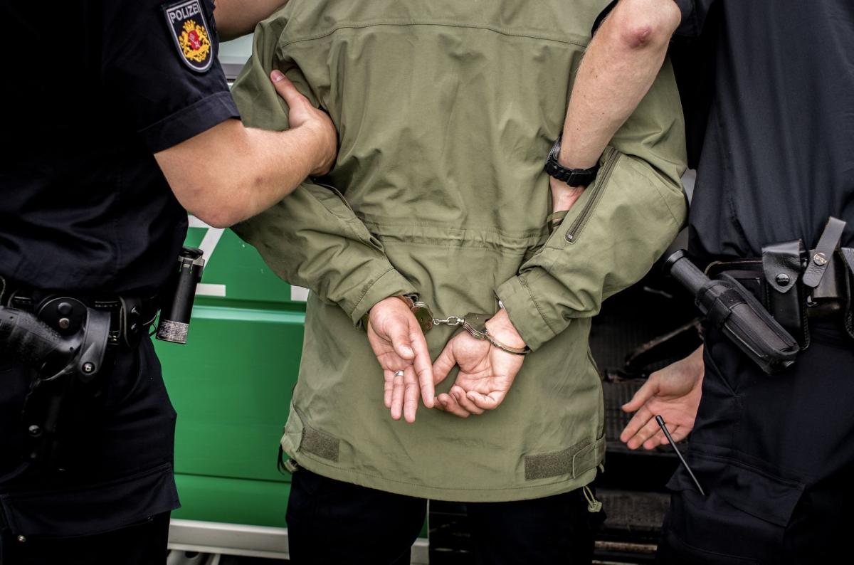 Areszt za napad na ekspedientkę