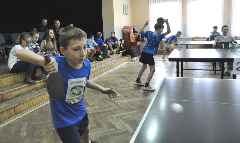 Tenisiści stołowi walczyli o Puchar Dyrektora MDK