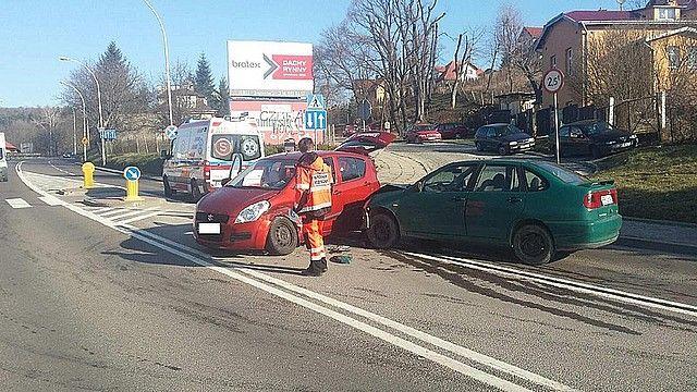 Kolizja na skrzyżowaniu ulic Sobieskiego i 3 Maja