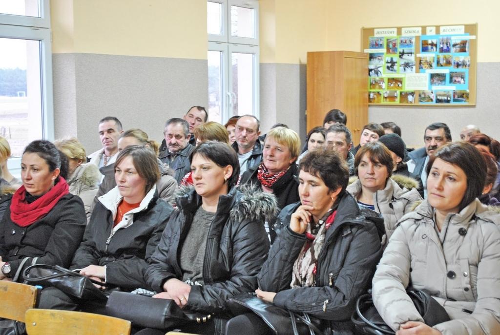 Zamkną szkołę w Dobrej?
