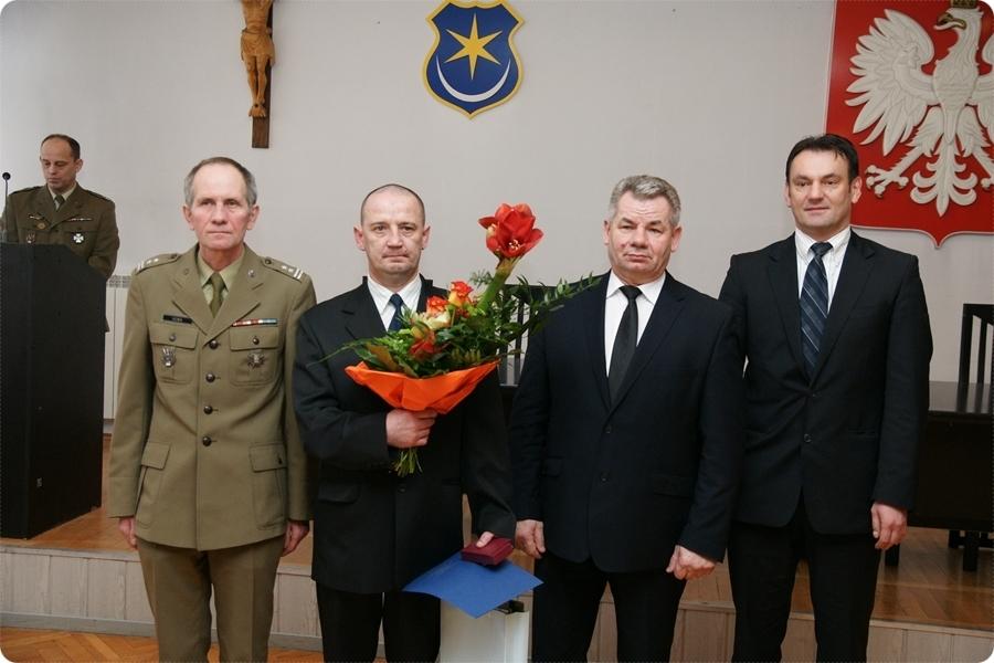 Uhonorowani za zasługi dla obronności kraju