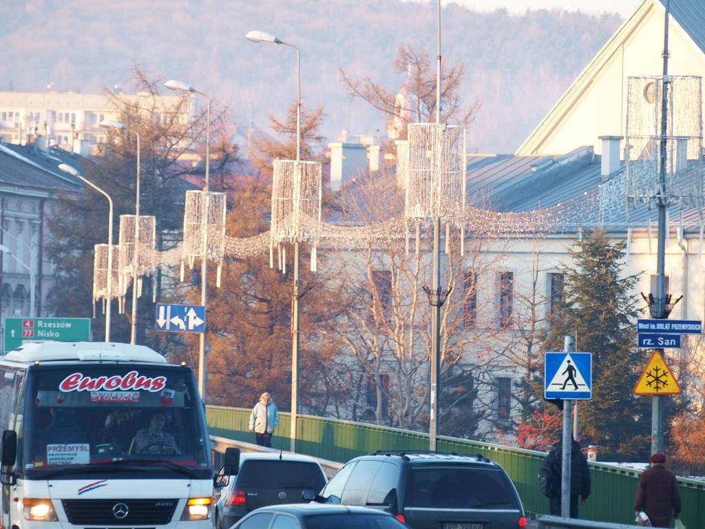 Świąteczne ozdoby wisiały trochę za długo 