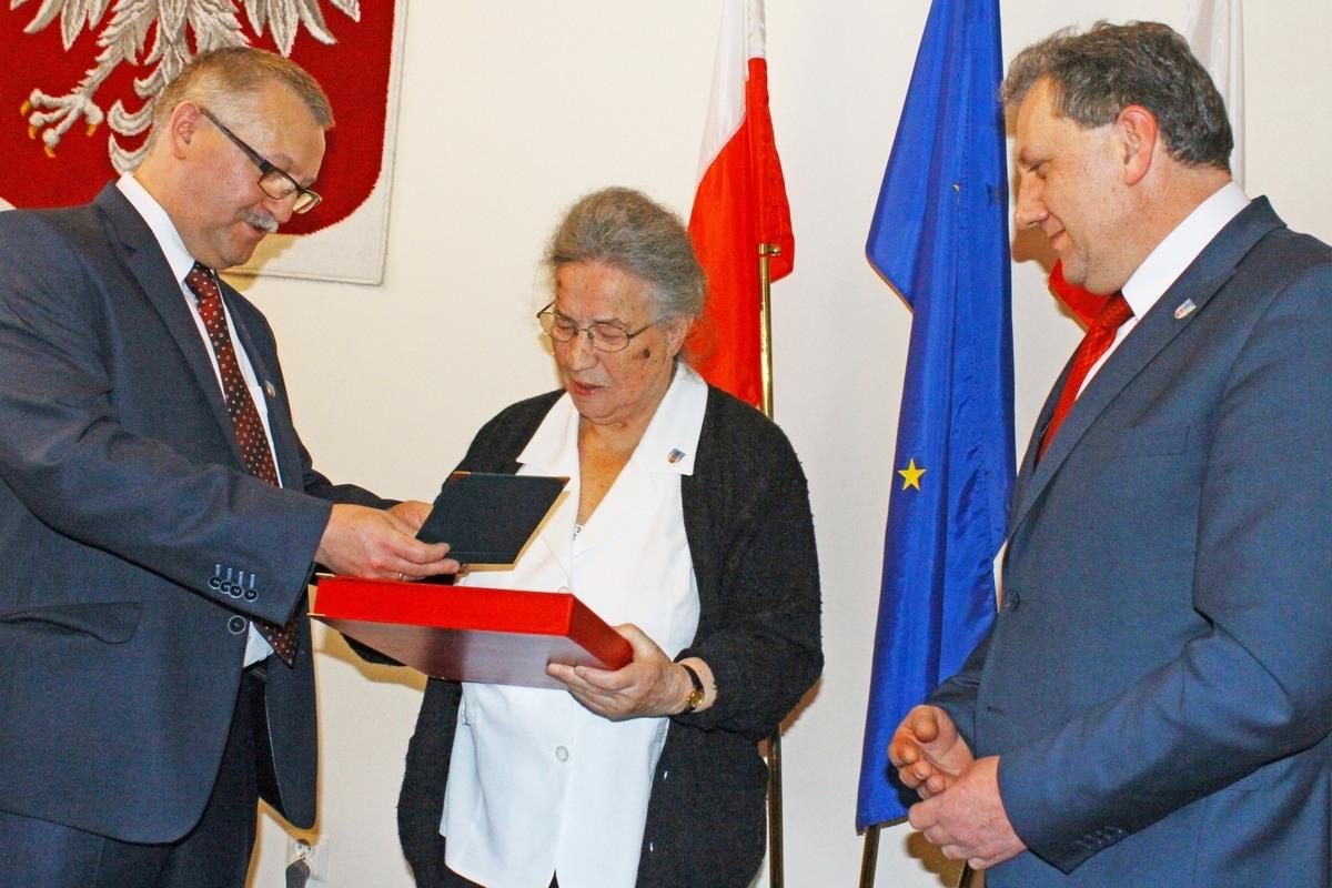 Profesor fizyki zasłużona dla powiatu jarosławskiego