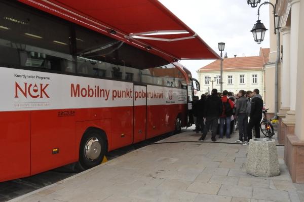 Grupy krwi A RhD(+) i ARhD(-) pilne poszukiwane!