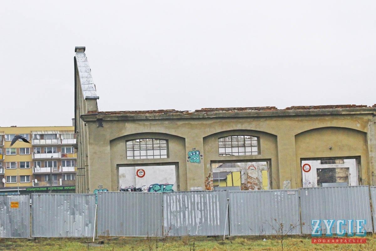Cenne historycznie budowle zostały zniszczone