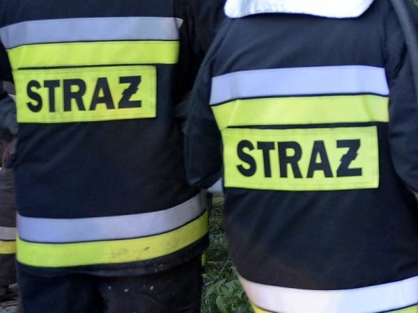 Strażacy ochotnicy pojechali gasić pożar. Dwóch było pijanych