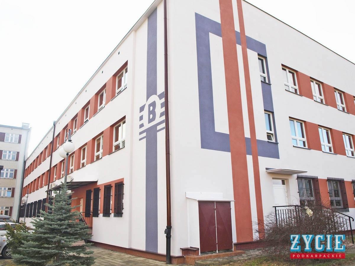 Kontrowersje wokół bloku B