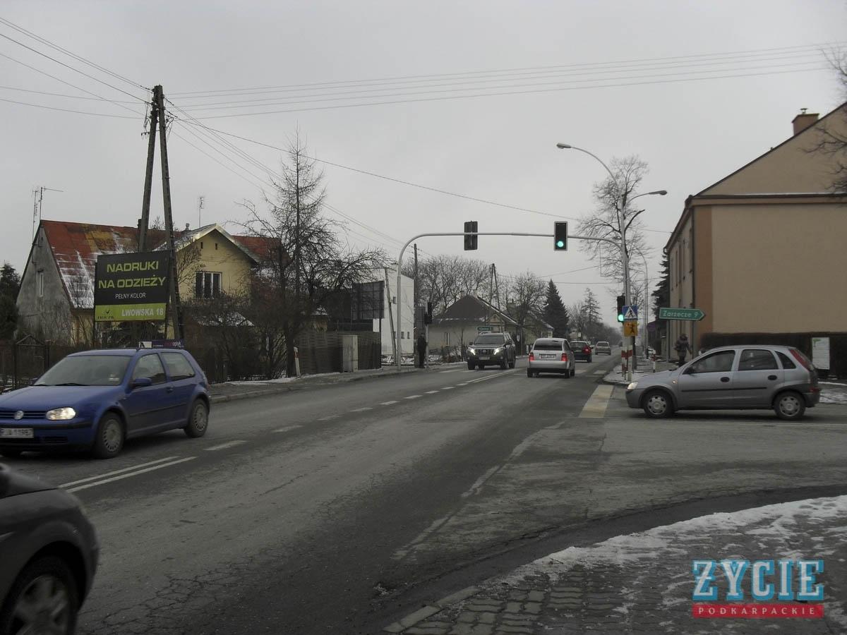 Kontrowersje wokół skrzyżowania drogi krajowej E 40 z ulicami Lwowską i Misiągiewicza 