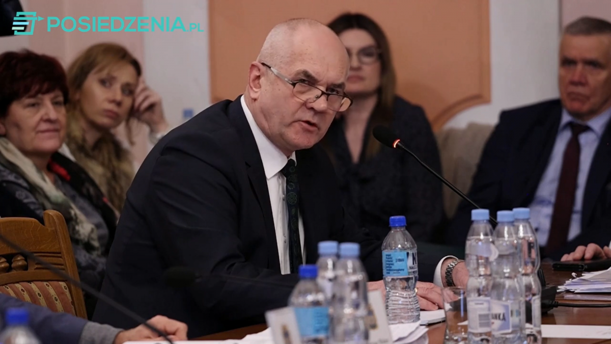 Kolejne podwyżki i odbieranie ulg, czyli zaciskanie pasa po jarosławsku