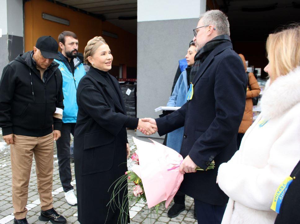 Julia Tymoszenko w Narolu spotkała się z wolontariuszami