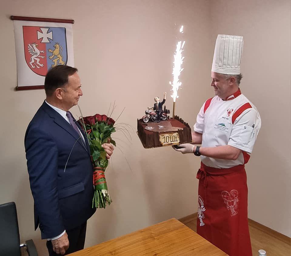 – Chciał, abym chuchnął – mówi marszałek Władysław Ortyl