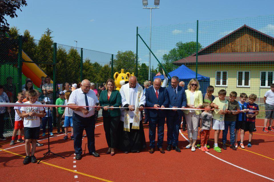 Michałówka świętowała i orlika otwierała 