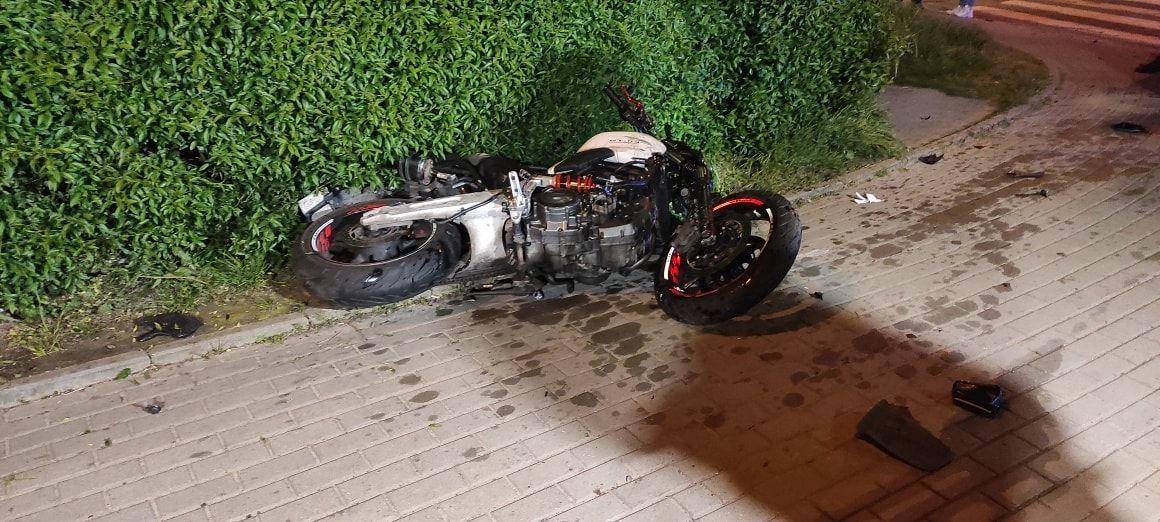 Przeworsk: Kierujący volkswagenem doprowadził do zderzenia z motocyklistą. 19-latek trafił do szpitala