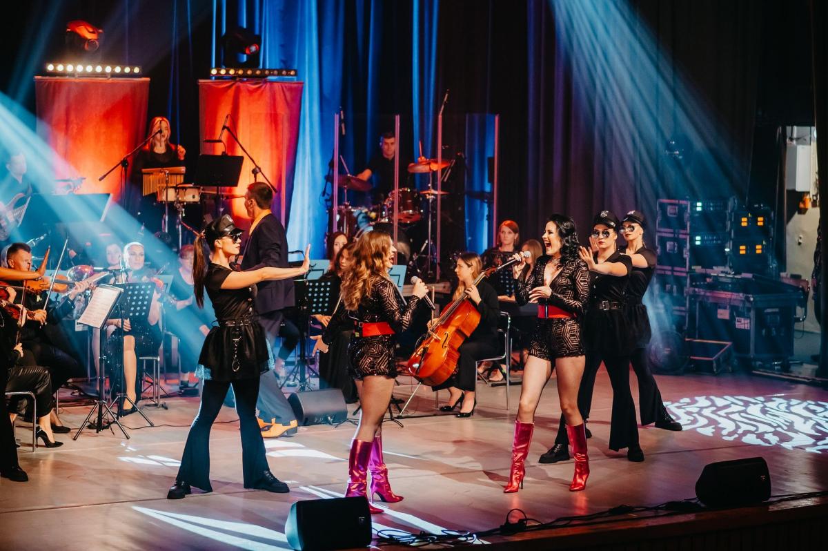 Mamma mia! Muzyczna petarda w MOK w Przeworsku