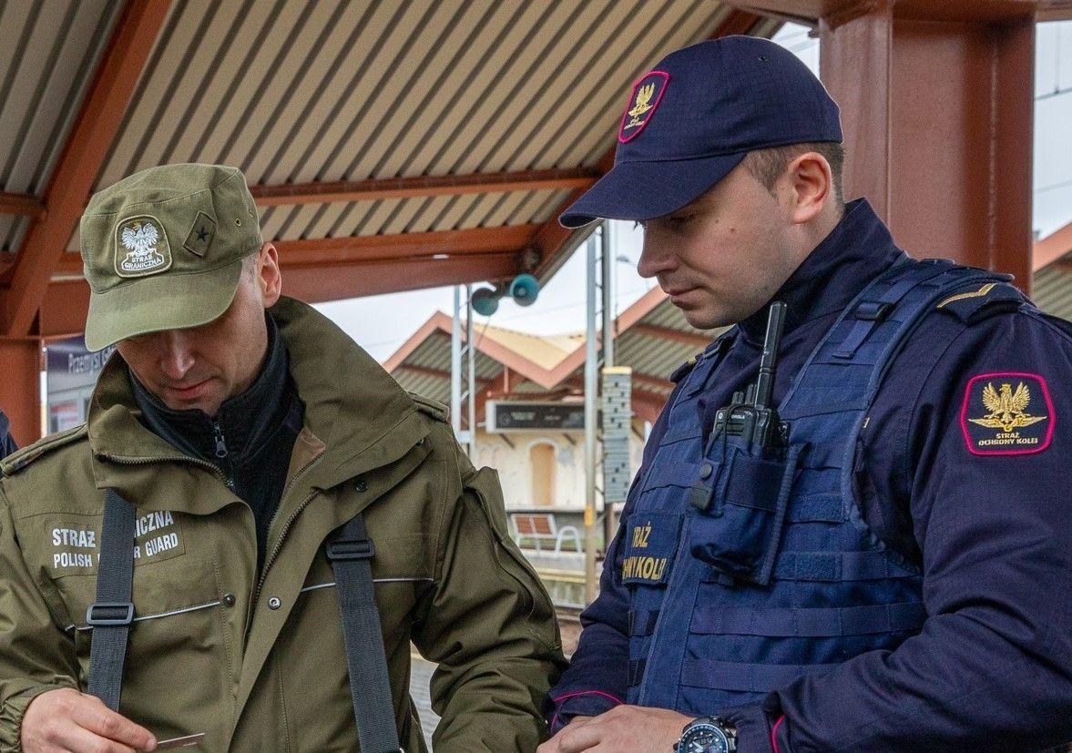 Przemytniczki wpadły na stacji Przemyśl Główny