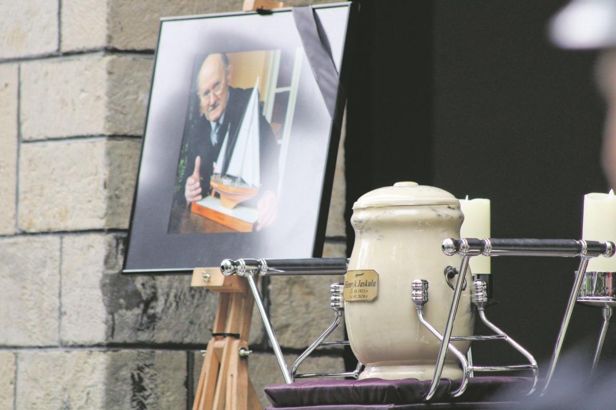 Wędrówka kapitana jachtowego Żeglugi Wielkiej Henryka Jaskuły zakończona [ZDJĘCIA]