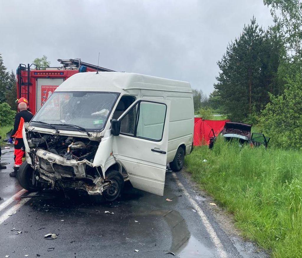 Tragiczny wypadek. Kierujący audi 21-letni jarosławianin zginął na miejscu