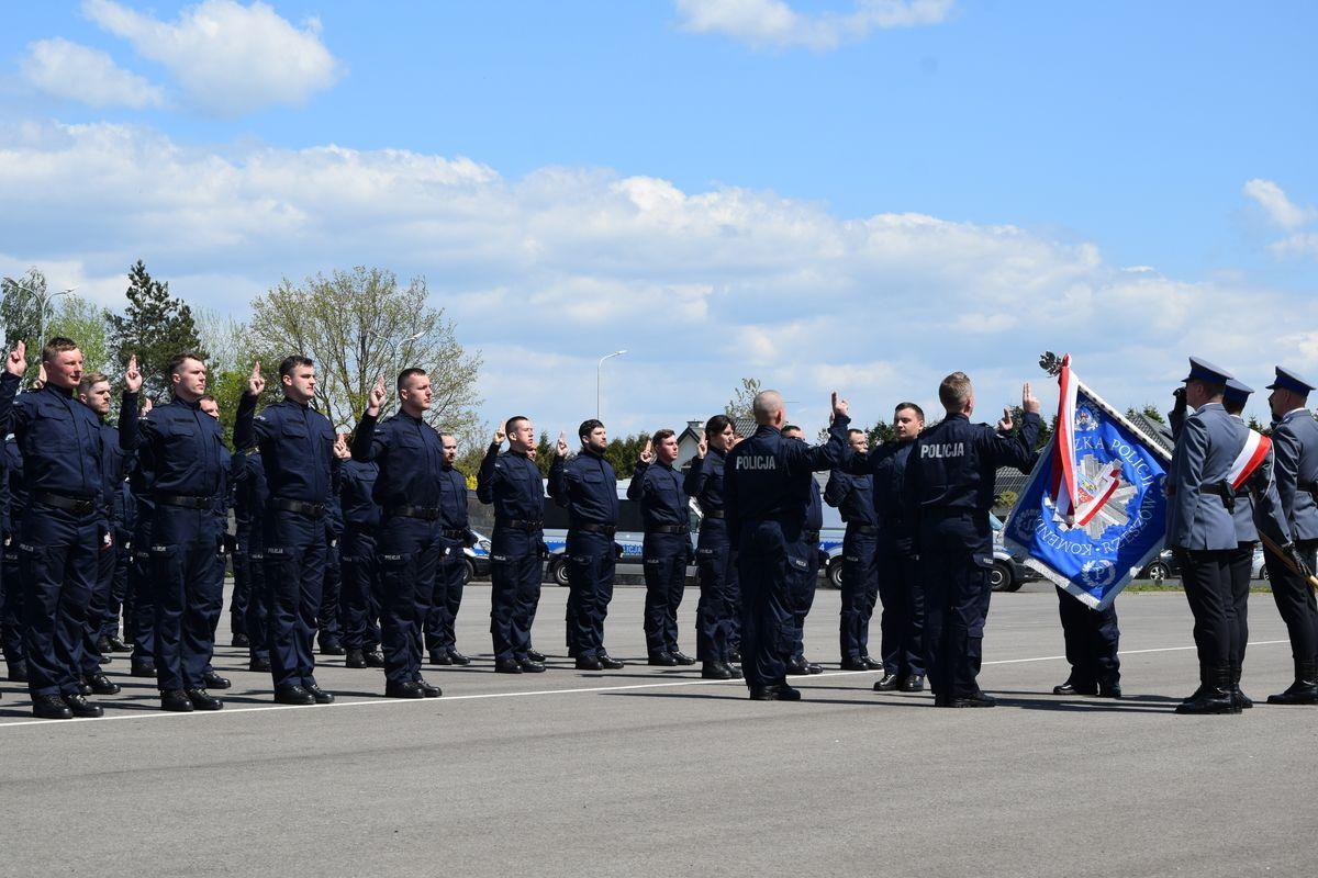 Szeregi przemyskiej policji wesprą nowi funkcjonariusze