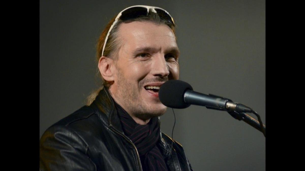 „Specjalista od wzruszeń” Piotr Selim wystąpi w Przemyślu. ROZDAJEMY WEJŚCIÓWKI