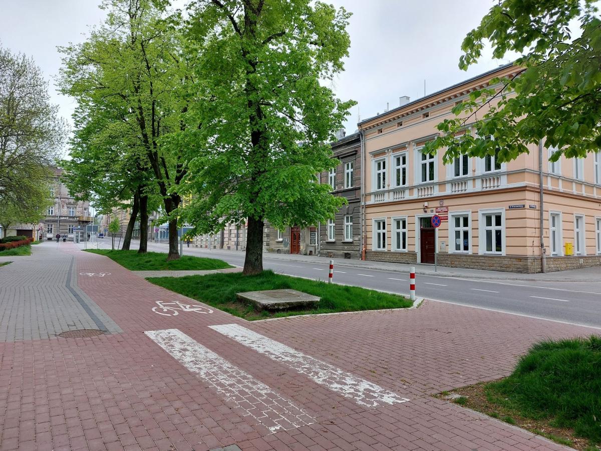Niedawno remontowana ulica Kraszewskiego do poprawki. Nie przeszła próby zimy 