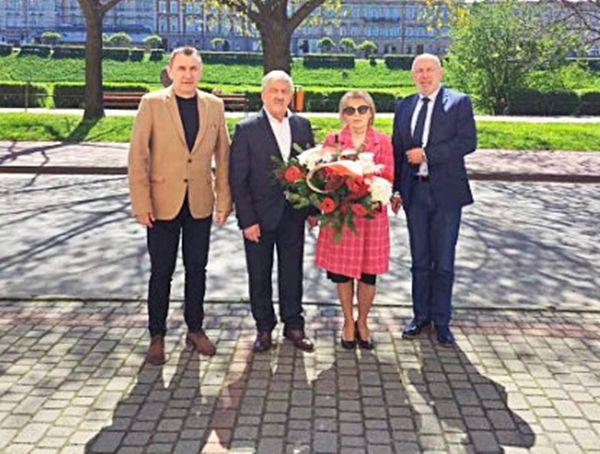 Delegacja przemyskiej Nowej Lewicy pamiętała o Liebermanie