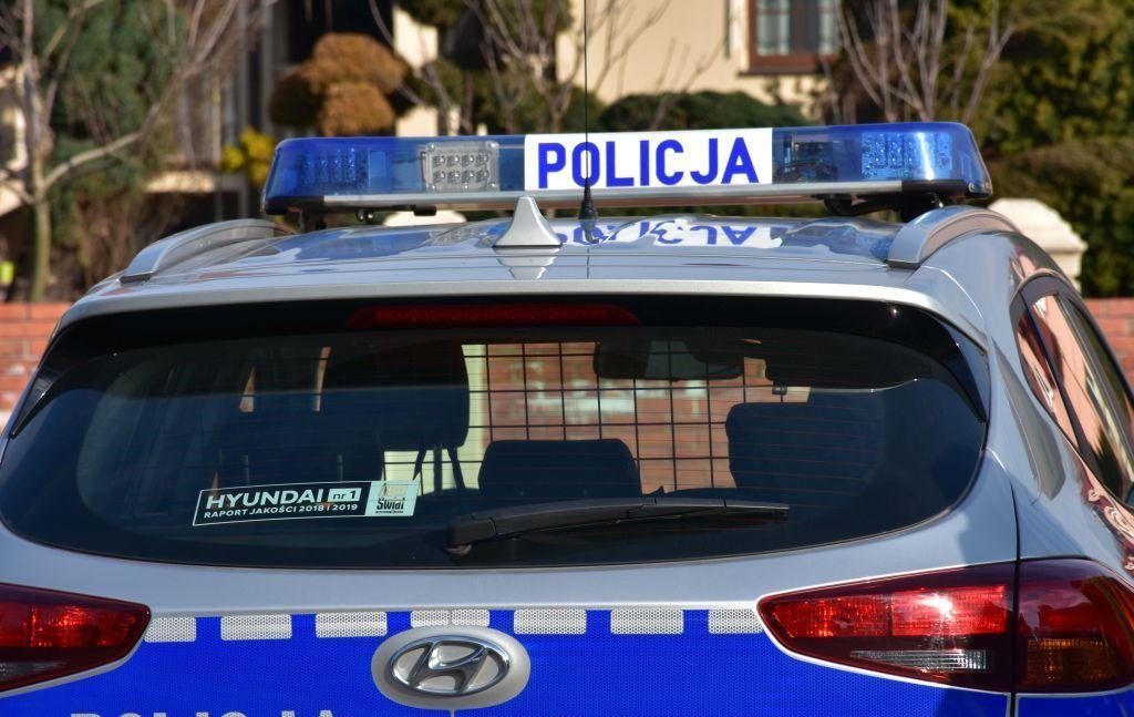 Miłośnicy drogiego alkoholu kradli butelki wysokogatunkowego trunku