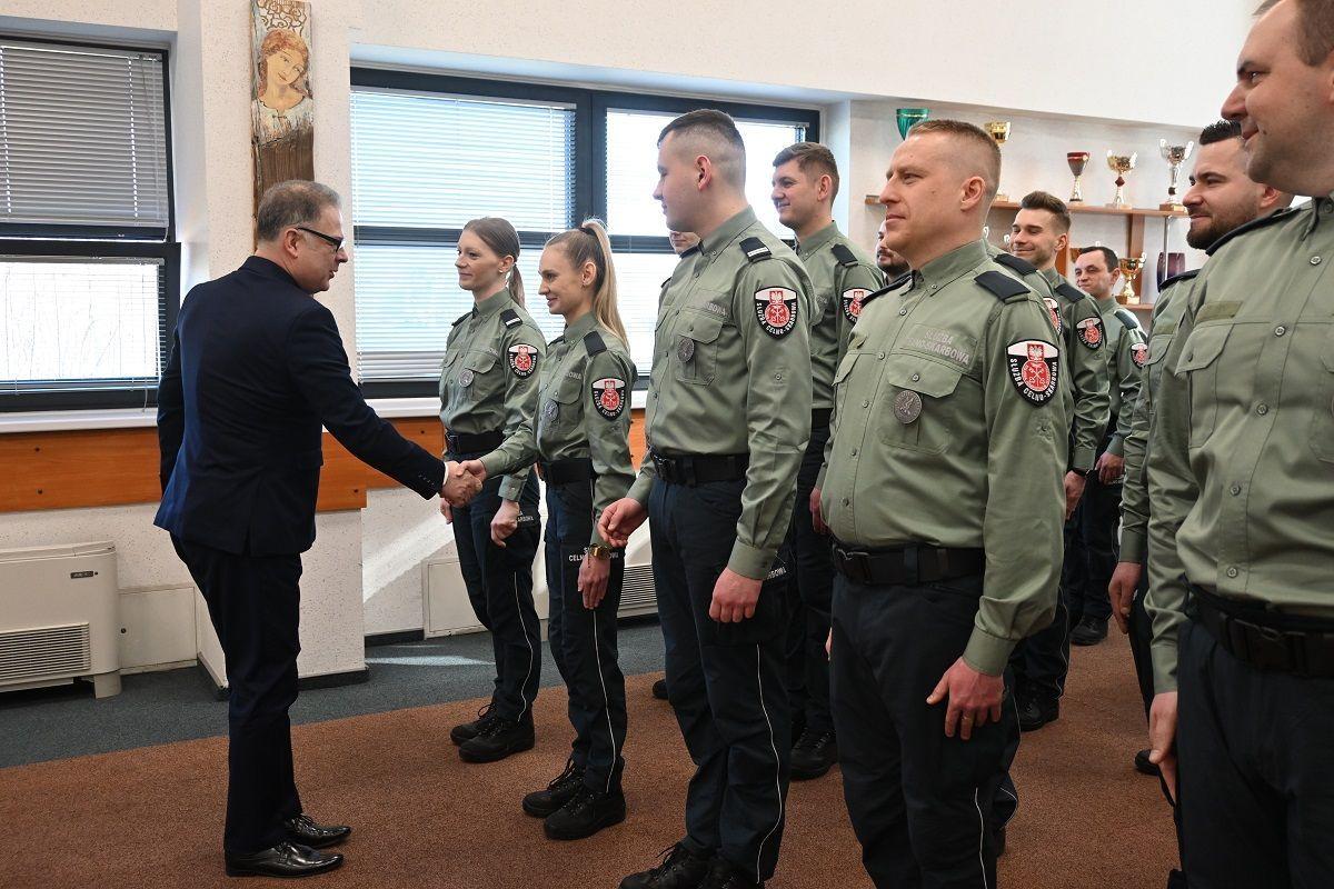 Nowi funkcjonariusze zasilili szeregi Służby Celno-Skarbowej
