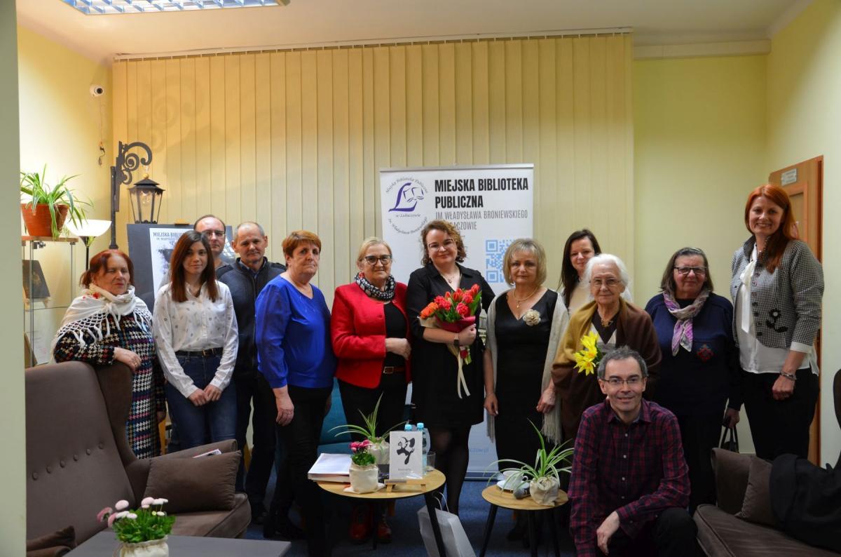 O uczuciach, przemijaniu i rodzinie. Anna Grzywna na spotkaniu z czytelnikami