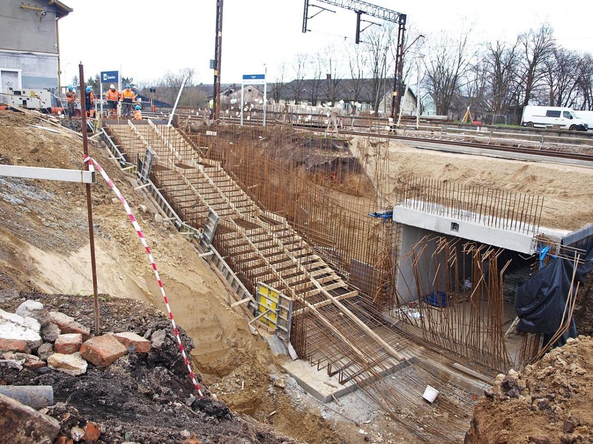 Trwa budowa tunelu w Żurawicy [ZDJĘCIA]