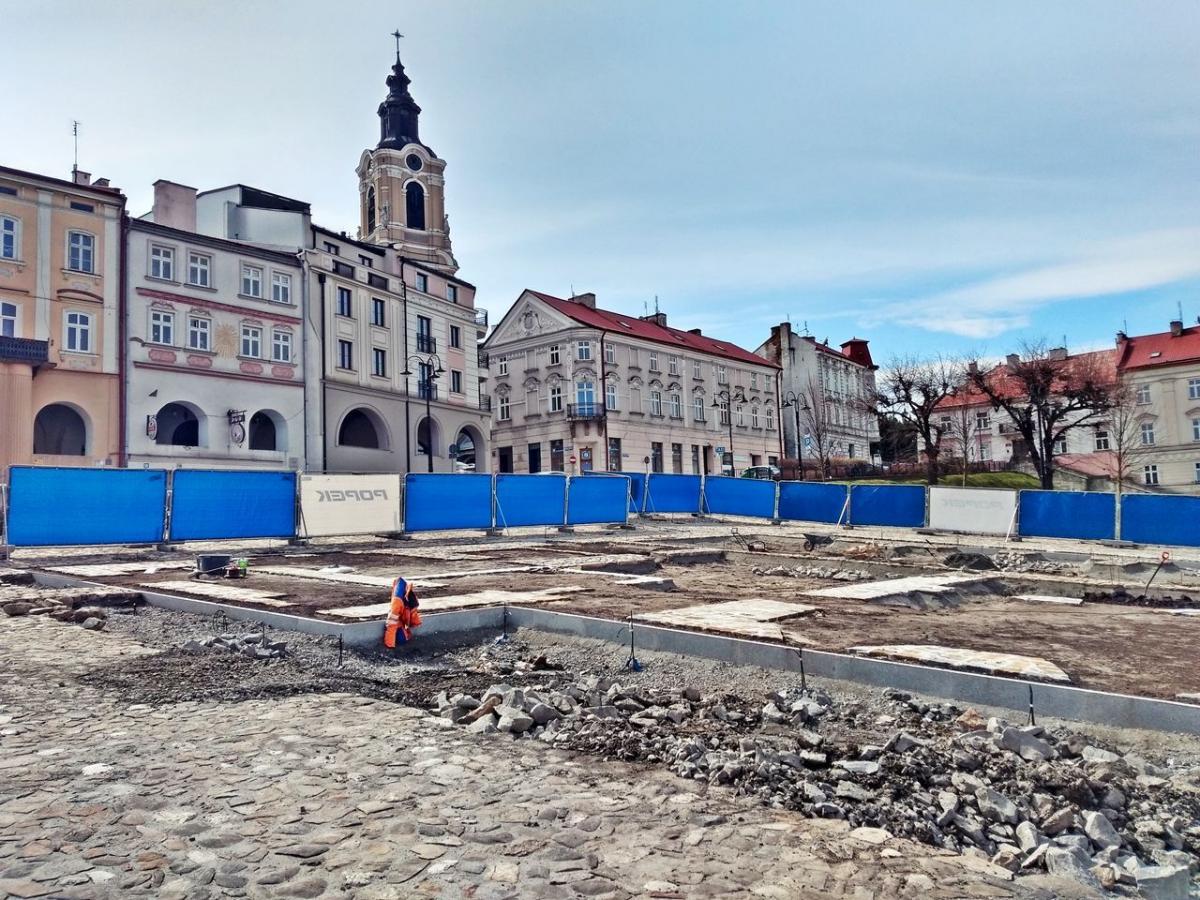 Niebawem przemyski Rynek rozbłyśnie