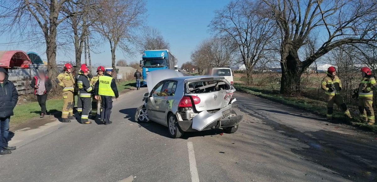 I znów Lwowska. Zderzenie trzech pojazdów [ZDJĘCIA]