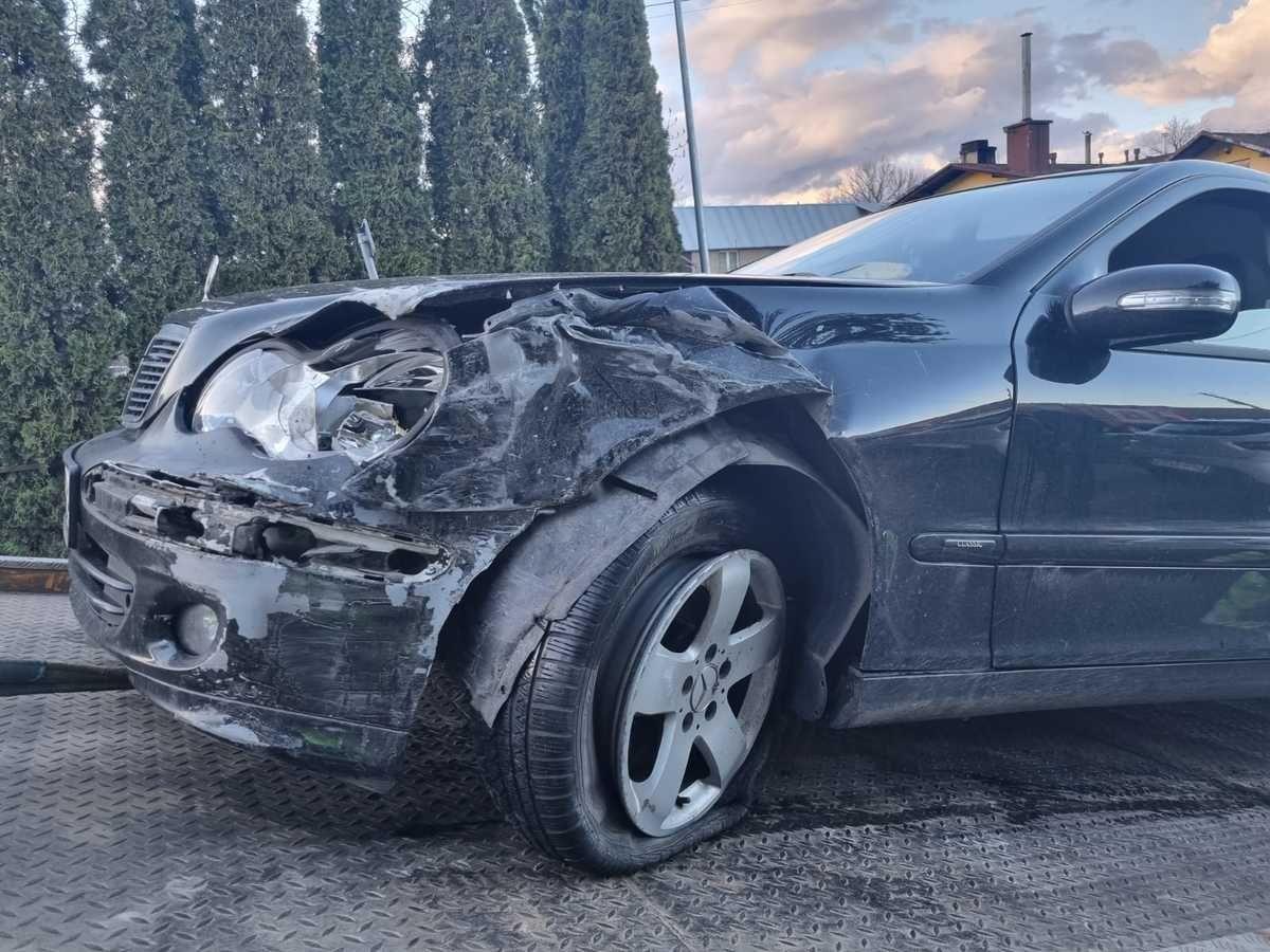 Zderzenie trzech pojazdów w Bolestraszycach 