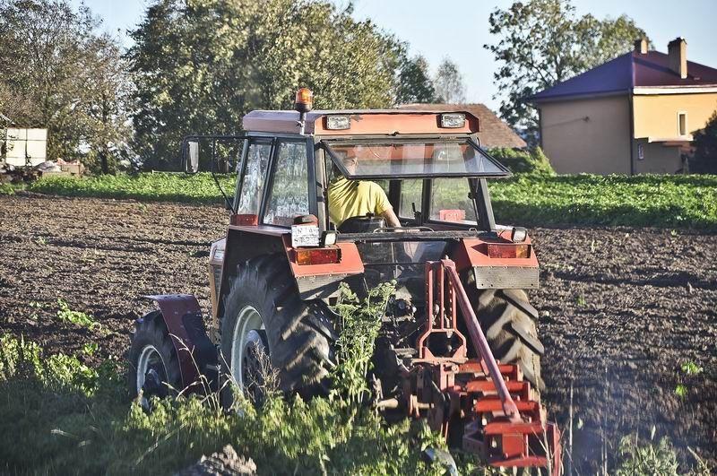 Ruszyło przyjmowanie wniosków o dopłaty. Lepiej pilnować terminów