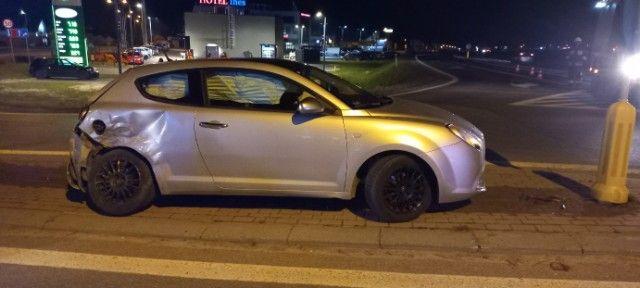Kierująca alfą wymusiła pierwszeństwo i zderzyła się z oplem