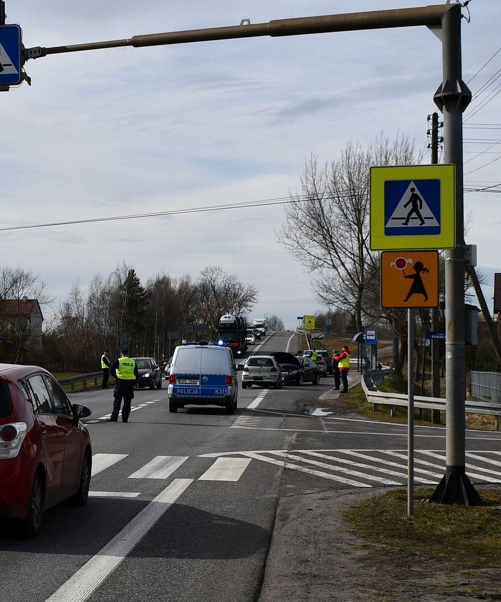 33-letnie kobieta ranna po najechaniu toyoty na opla