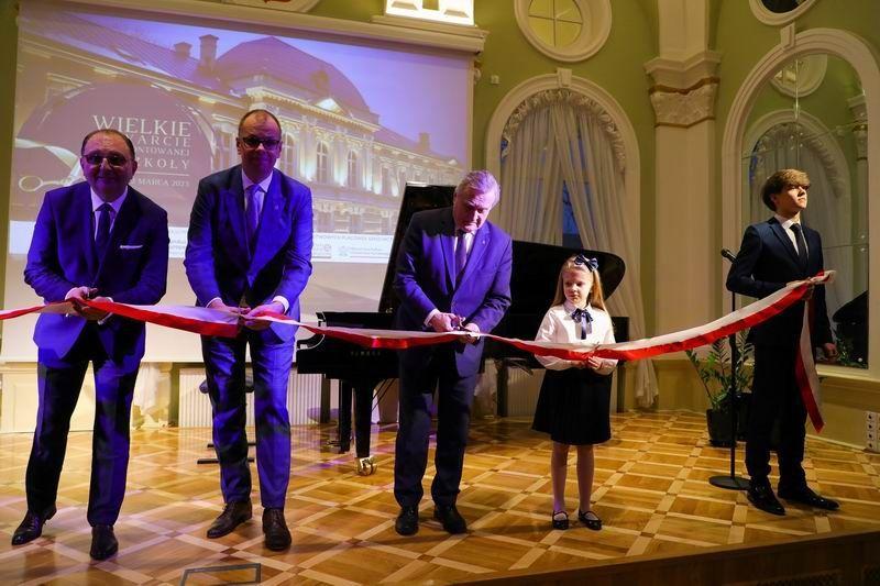 Przemyski „Muzyk” świętował zakończenie modernizacji [ZDJĘCIA]