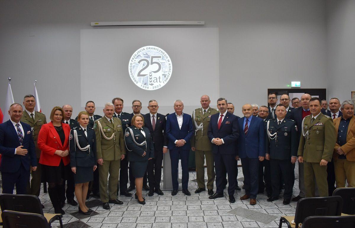 Okrągły jubileusz drogowego przejścia granicznego Korczowa – Krakowiec. Działa już od 25 lat!