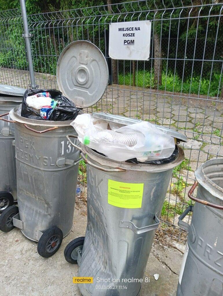 Przemyśl rusza z kontrolą segregacji śmieci. Będą czerwone kartki