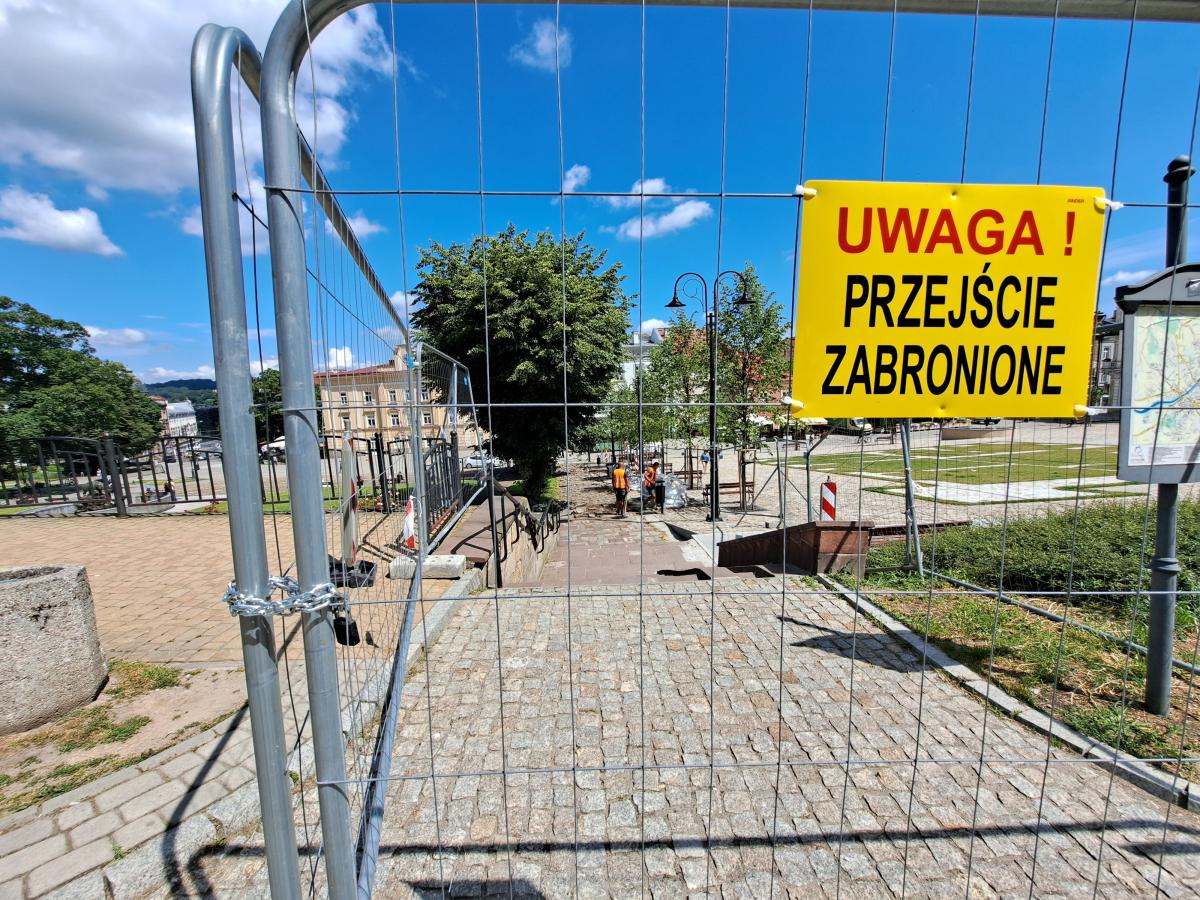 To jeszcze nie koniec zmian w wizerunku przemyskiego Rynku. Nowości już od sierpnia