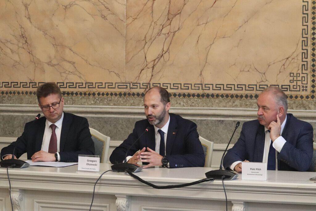 Alior Bank będzie kształcił studentów przemyskiej PANS