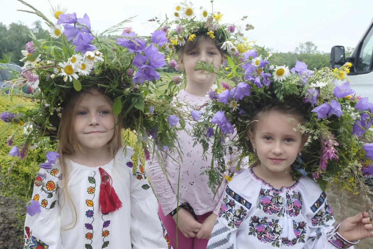 Wianki w Turnickim: celebrytka w lesie i wianki w Wiarze [ZDJĘCIA]