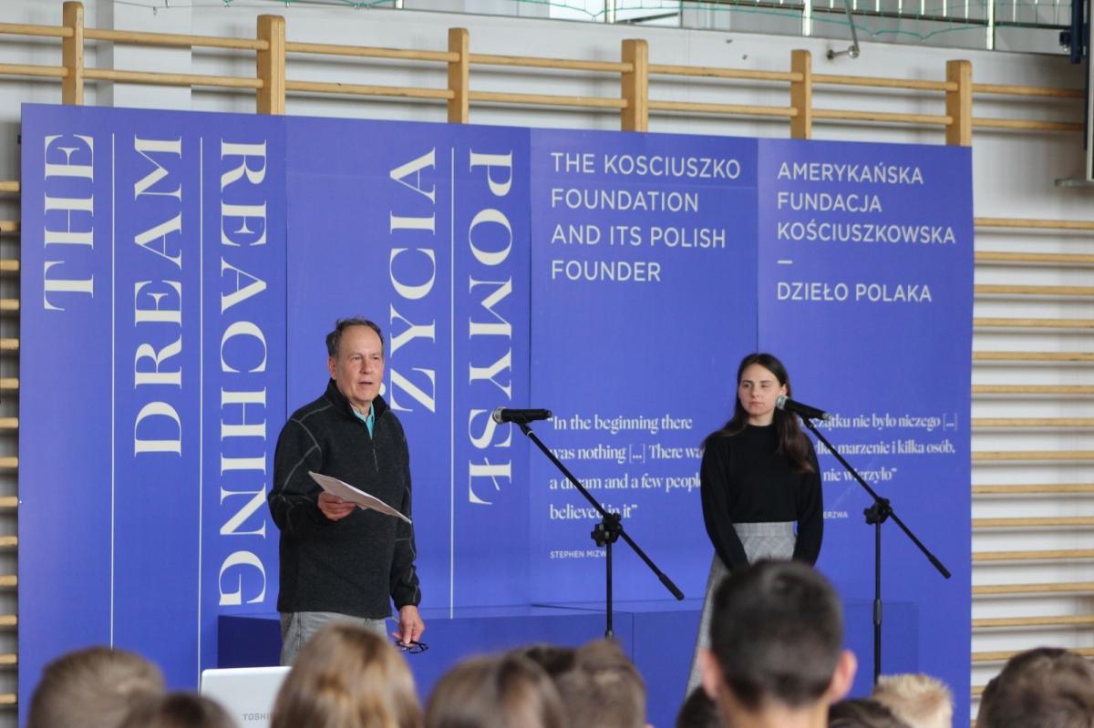 Marzenia się spełniają. Stephen Reynolds o dziadku Stefanie Mierzwie i jego polsko-amerykańskiej misji