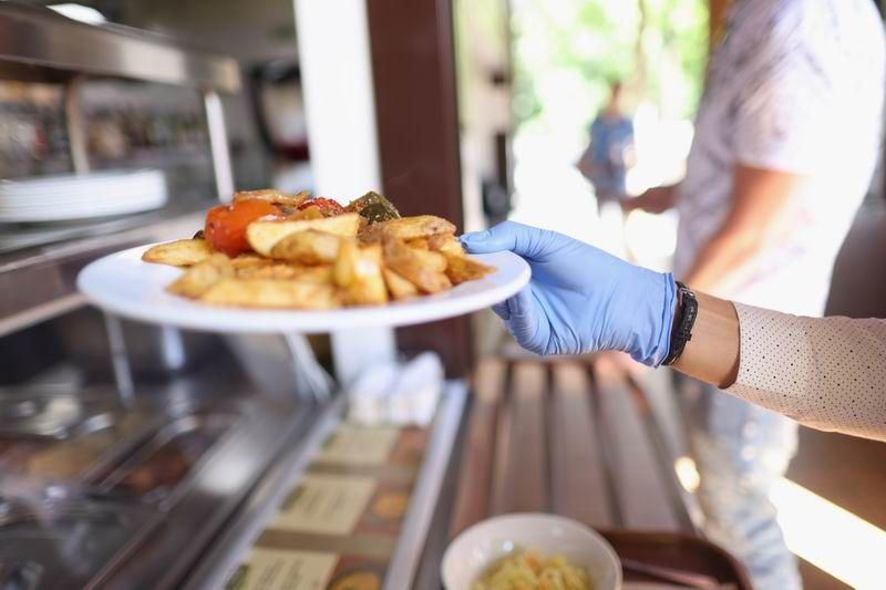 Sanepid przed sezonem wziął pod lupę gastronomię. Posypały się mandaty