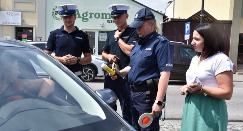 Tym razem bez mandatów i pouczeń