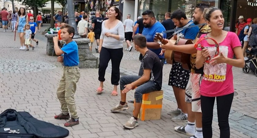 Ale, ale Aleksandra, ale gdzie? Wakacyjna zagadka [WIDEO]