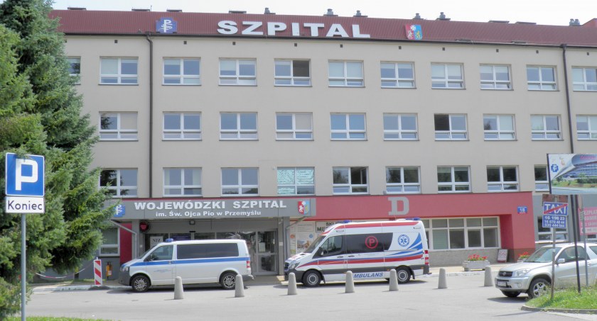 Legionella w natarciu. Przybywa chorych i zgonów. W Przemyślu na razie bez dodatkowych procedur, w Jarosławiu dezynfekcja sieci